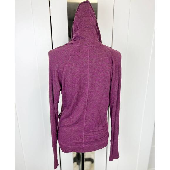Athleta Inner Twist Wrap Front Hoodie in Chianti Heather Maroon Size Medium - Picture 5 of 9